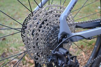 Cube Reaction Pro smoke´n´black (L) Stav nového kola - 7