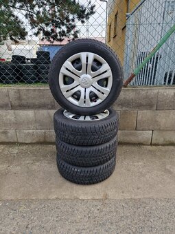 185/60/15 Zimní kola Škoda Rapid 5x100 Barum Polaris 5 - 7