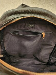 Prodám Dámský batoh se zlatými kovovými doplňky, Eko kůže - 7