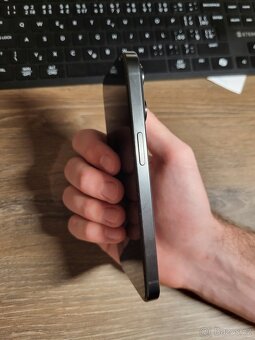 iPhone 15 Pro 128GB černá titan - "A" STAV, ZÁRUKA - 7