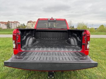RAM 1500 DT 2021 Big Horn, Crew Cab, Long bed, mnoho úprav - 7