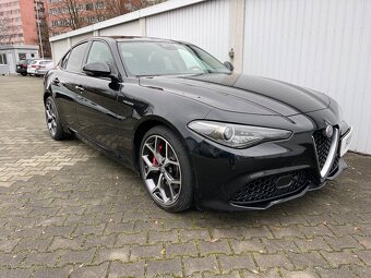 Alfa Romeo Giulia, 2,0 Q4 Veloce TOPstav, s.kniha - 7