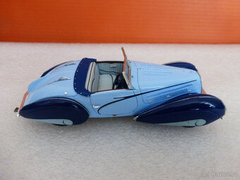 modely aut 1:43 8. - 7