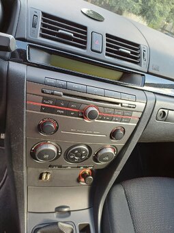 Mazda 3 - 7