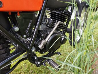 Yamaha dt 400 - 7