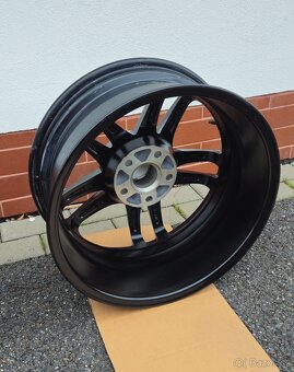 Prodám, Alu kola 17" Dezent TZ, 5x112 - - 7