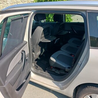 Citroën Grand C4 Picasso 1.6 HDi 2017 NAVI 7 míst AL STK 27 - 7