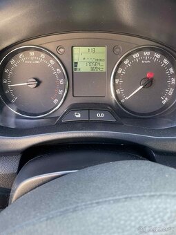 Škoda fabia 1.6tdi.77kw - 7