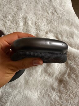 Apple AirPods Max - 7