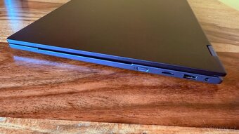 NexDock XL – profesionální notebook Samsung DEX - 7