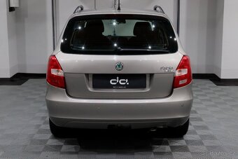 Škoda Fabia 2 Combi 1.4i 16v 63kW Style Edition REZERVOVÁNO - 7