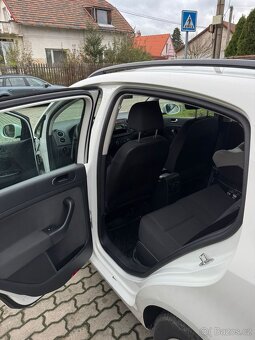 Volkswagen Golf Plus 2.0TDi 81kW 2010 - 7