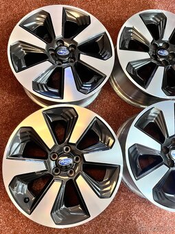 5x100 R17 originál alu Subaru Forester - SENZORY TLAKU - 7