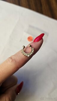 Piercingy do nosu - 7