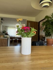 Krasna keramicka vaza - 7