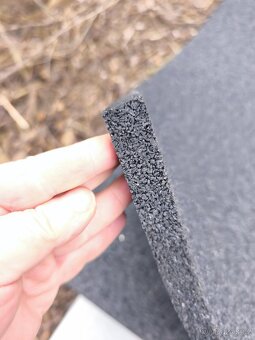 Gumová podlaha, pryžové desky,fitnes podlaha - 7