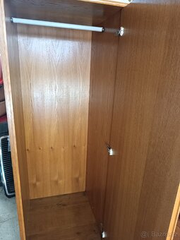 Prodám dřevěné skříně - 7