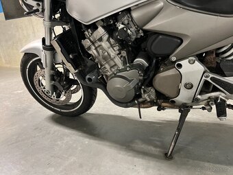 Honda CB 600F HORNET - 7