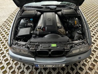BMW e39 540i 210kW - Automat - 7