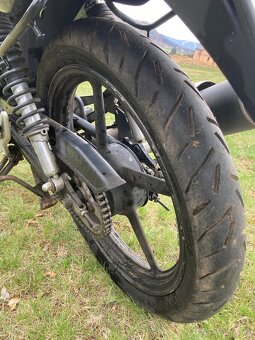 Yamaha ybr 125 - 7