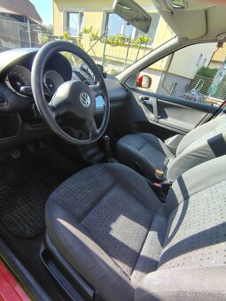 Volkswagen Polo 2001 - 7