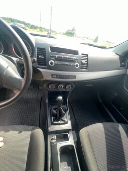 Mitsubishi Lancer sportback - 7