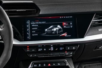 Audi RS3 Sportback 2.5 TFSI (ZÁRUKA) - 7