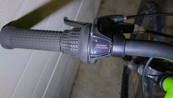 Author A-Matrix 26 2020 - 7