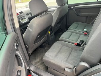 Volkswagen touran - 7