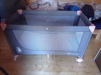 Cestovní postýlka - 7