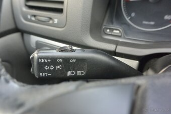 PRODÁM Volkswagen Golf V 1.9TDi - 7