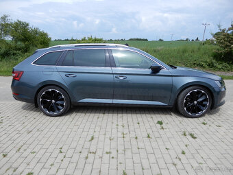 Škoda Superb 3 kombi 2.0 TDi 110KW DSG Style - 7