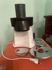 Nový,nepoužitý salátovač Philips HR 1388 - 7