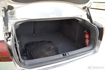 Audi A4 B7 3.2 V6/S-LINE/MANUÁL/4X4/ - 7