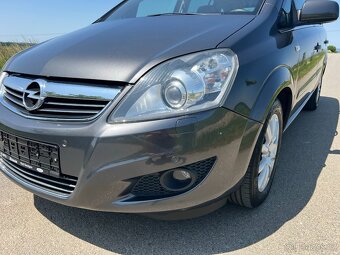 ► OPEL ZAFIRA 1.8 16V 103KW EDITION 7 MÍST XENONY - 7