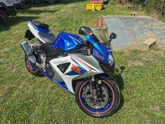 Suzuki Gsxr 1000 K8 - 7