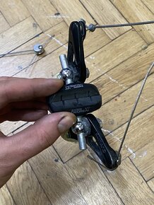 Shimano m730 XT kliky a cantilever brzdy - 7