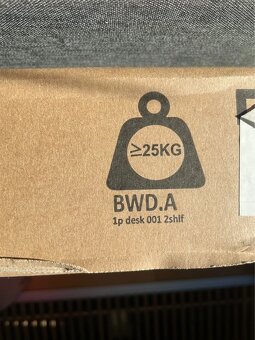 Kancelářský stůl - 7