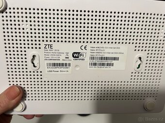 Anténa a router zařízení pro internetové připojení a TV - 7