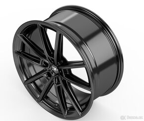 R3 Wheels R03H04 8x19” (nová) - 7