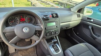 Volkswagen Golf 1.6 MPi - DSG - 7