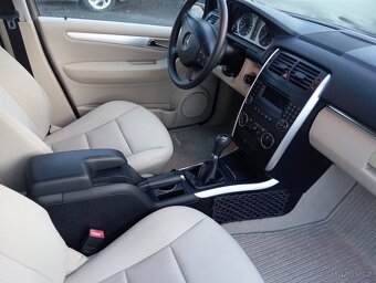 Mercedes B 1,7 benzín 82000km - 7