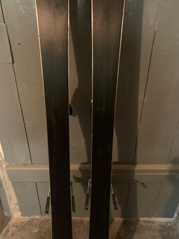 Prodám slalomové lyže Head Magnum Supershape 163cm - 7