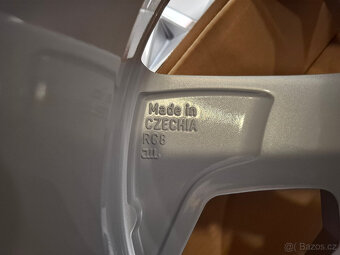 Nové orig. alu disky Škoda Superb IV 8Jx18 ET44 5x112mm - 7