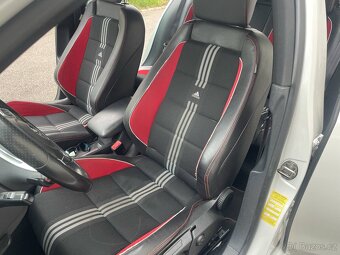 VW Golf VI GTI 155 kW 2.0 DSG Adidas Edice - 7