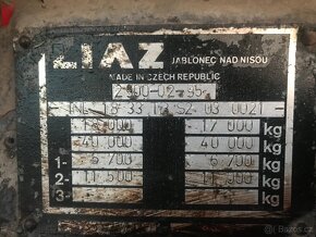 Tahač LIAZ 18.33 - 7