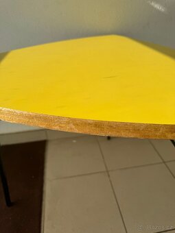 konferenční stolek expo Brusel 58 trsátko umakart - 7