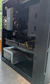 PC Xeon E3 1270v3 (~i7 4770) 1060 6GB 16GB SSD 256 - 7