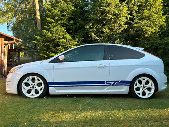 Ford Focus ST 2,5 - 7