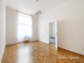 Pronájem bytu 2+1, Sokolovská, Karlín, 22.900 Kč/měs, 71 m2 - 7
